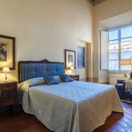 Dimora Storica Palazzo Puccini Bed & Breakfast ปิสโตยา ภายนอก รูปภาพ