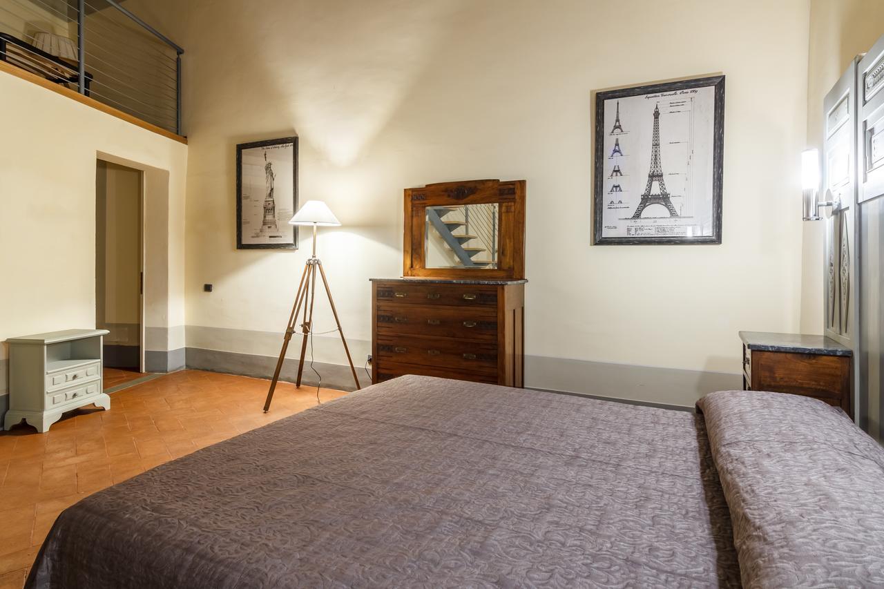 Dimora Storica Palazzo Puccini Bed & Breakfast ปิสโตยา ภายนอก รูปภาพ