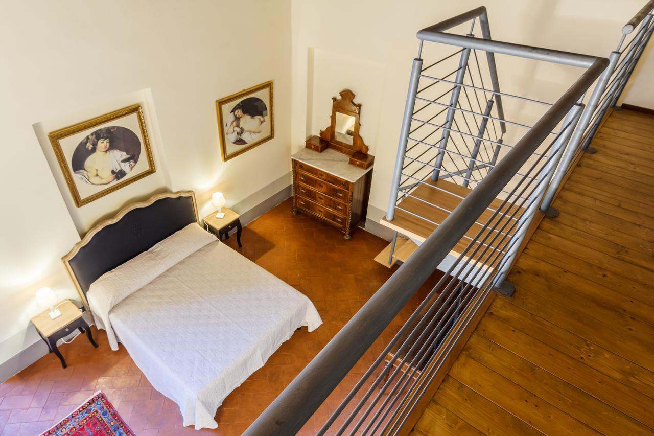 Dimora Storica Palazzo Puccini Bed & Breakfast ปิสโตยา ภายนอก รูปภาพ