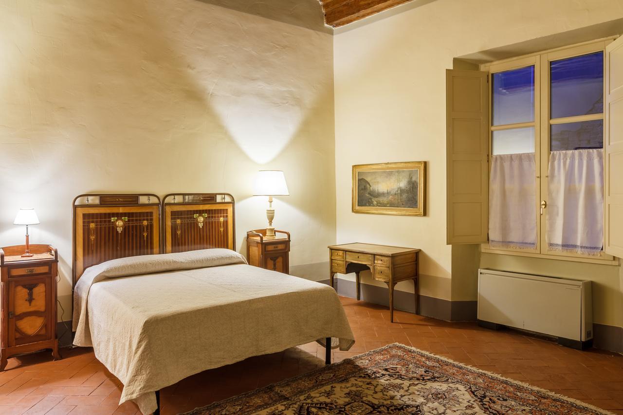 Dimora Storica Palazzo Puccini Bed & Breakfast ปิสโตยา ภายนอก รูปภาพ