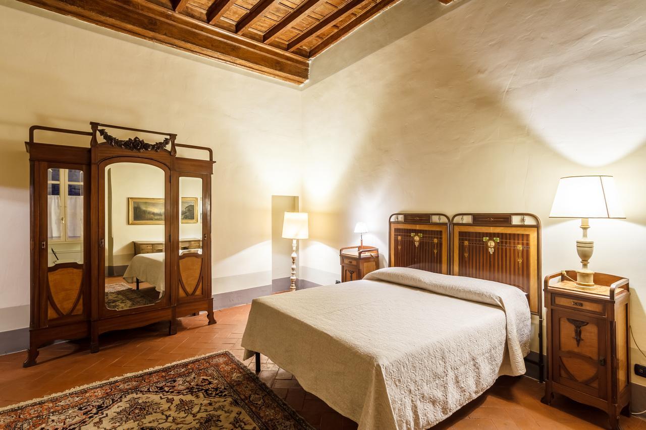 Dimora Storica Palazzo Puccini Bed & Breakfast ปิสโตยา ภายนอก รูปภาพ
