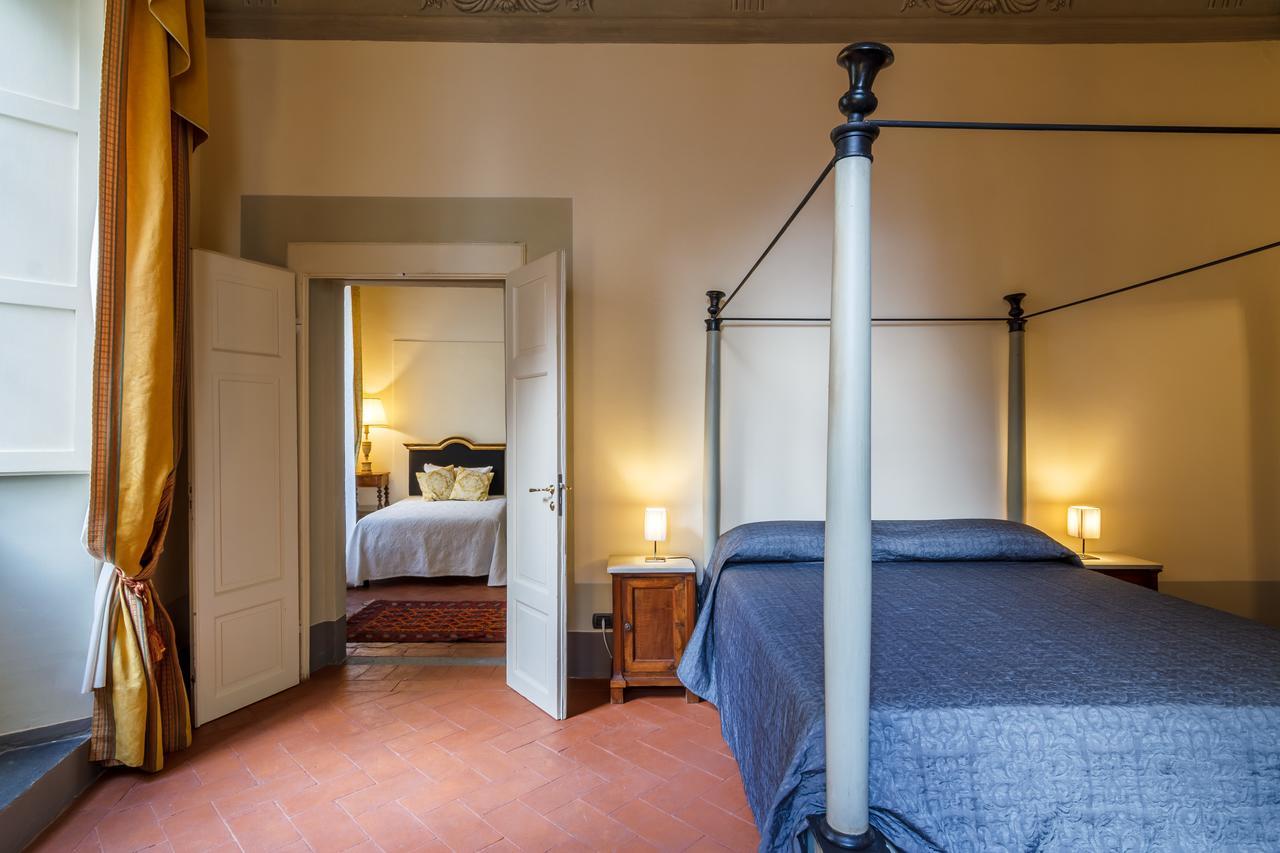 Dimora Storica Palazzo Puccini Bed & Breakfast ปิสโตยา ภายนอก รูปภาพ